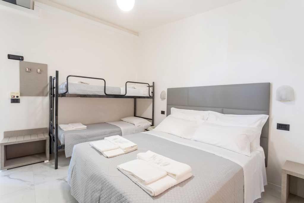 Hotel Rosalba San Mauro Mare Екстер'єр фото